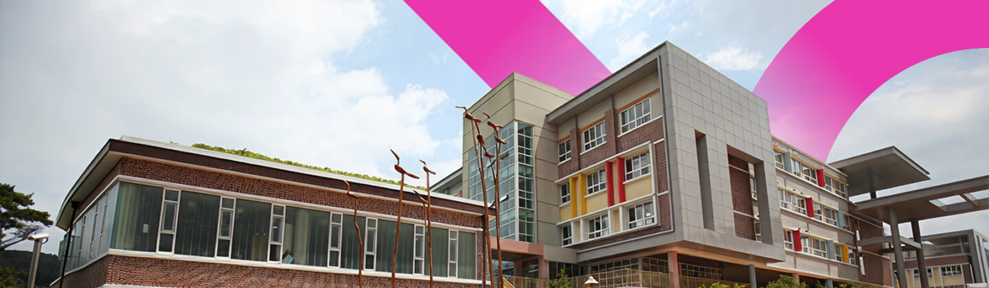 International School <span class="inline-block">of Busan</span>